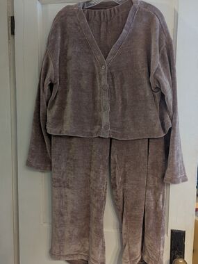 Old Navy Plush Ribbed Velour Cropped Top/Wide Leg Pant Lounge Set - Mauve Taupe
